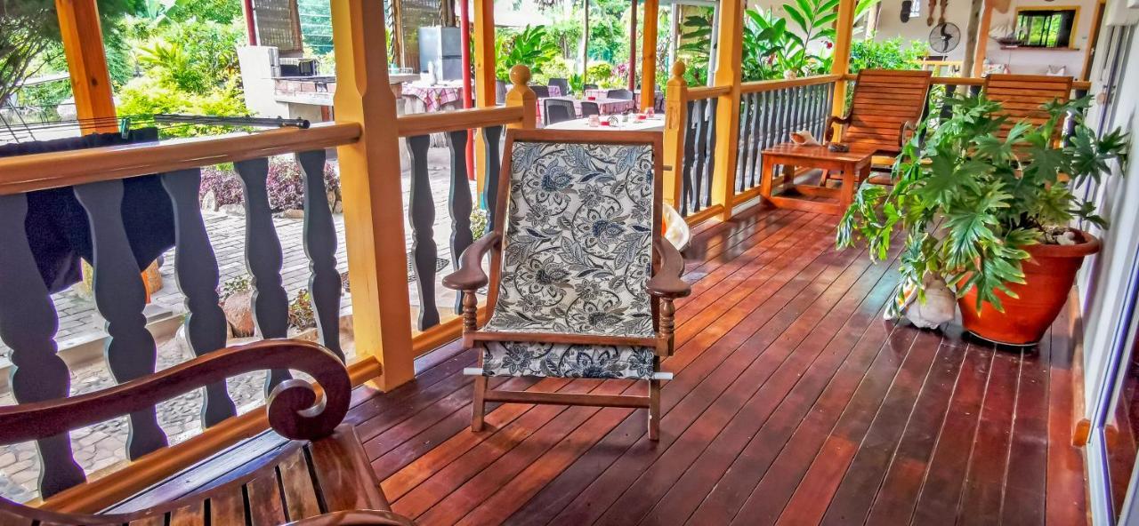 Bwaver Cottage La Digue Buitenkant foto
